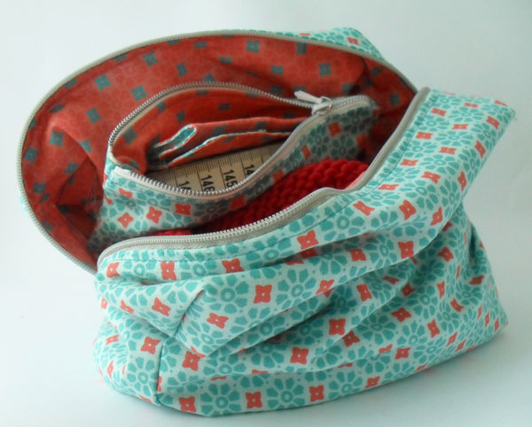 Sewing: The quest for the Perfect Knitting Bag
