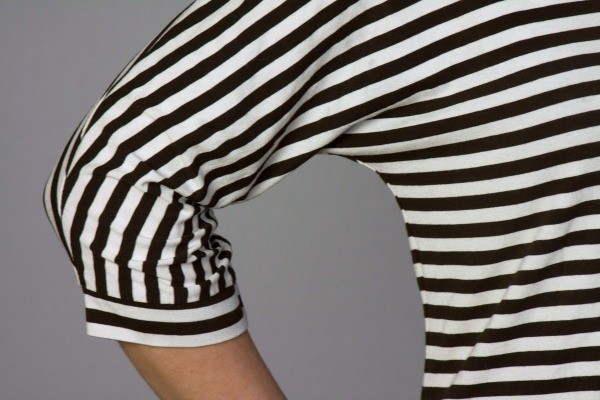 Lenghtening the sleeves of a kimono tee - MariaDenmark