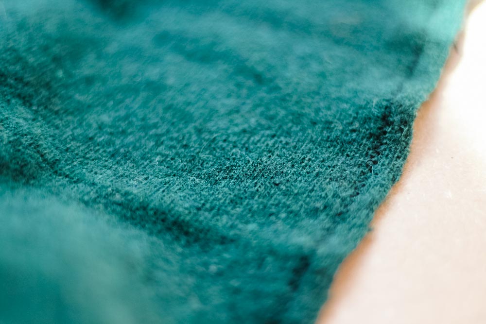 Sweater-knit-fabric-01